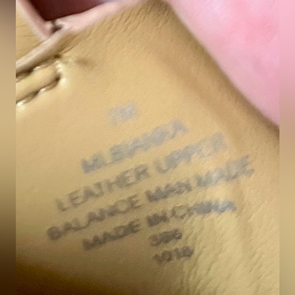 Marc Fisher Wedges - Picture 6 of 6